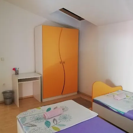 Apartment Petra *
